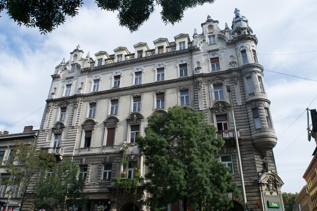 Astoria Airconed Apartments Budapesta Exterior foto